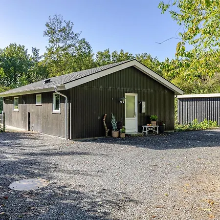 Kennet - 30km From The Sea By Interhome Toftlund