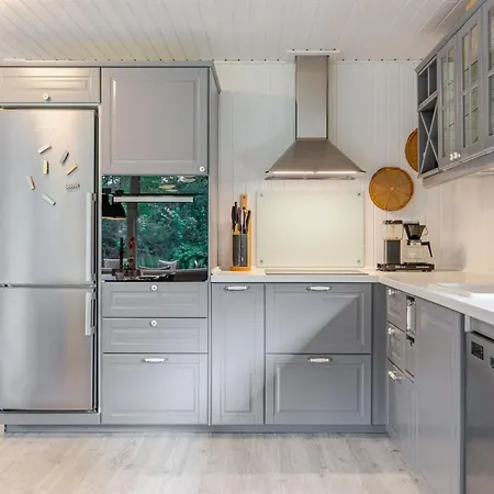 Kennet - 30km From The Sea By Interhome *