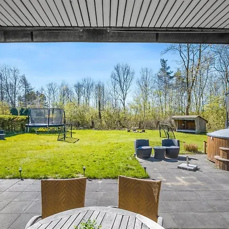 Semesterbostad Kennet - 30km From The Sea By Interhome