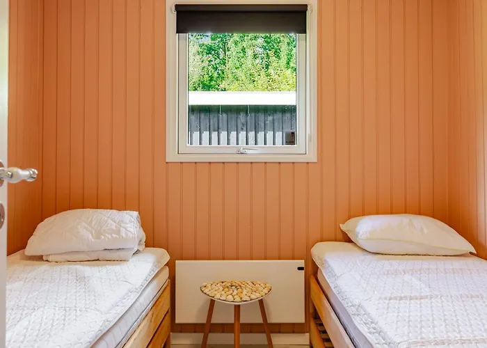 Kennet - 30km From The Sea By Interhome