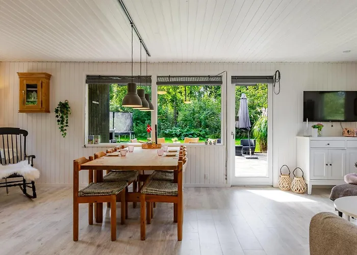 Kennet - 30km From The Sea By Interhome *